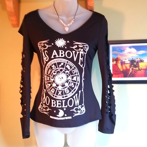 Womens Fancy Cube Long Sleeve Slit Shirt - Picture 2 of 11